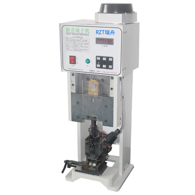 Anschlussklemmen-Kräuselungsmaschine Zeit sparendes RZT - 002 Modell 1. 8KW
